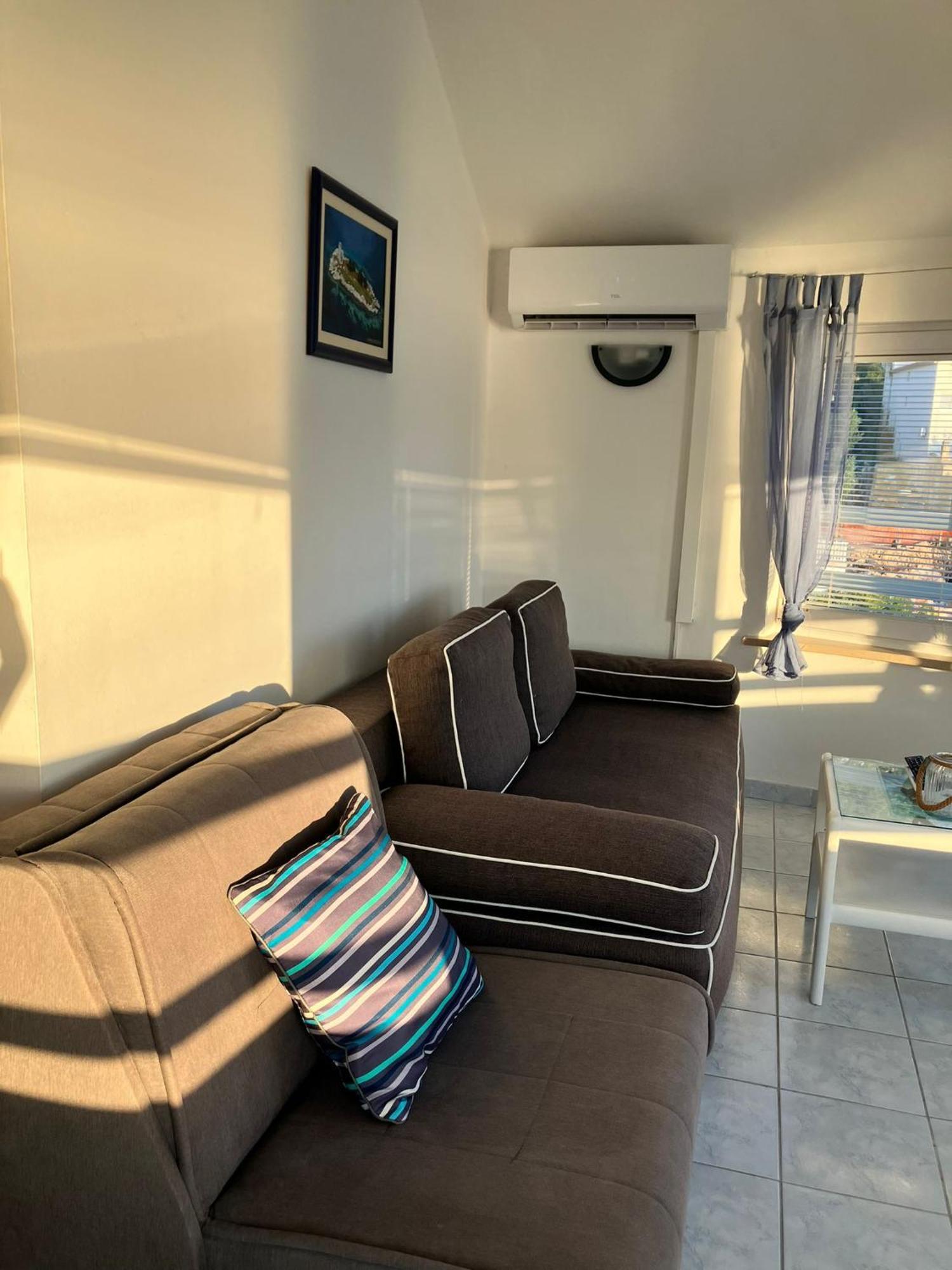 Villa Ante Apartments Блаце Экстерьер фото