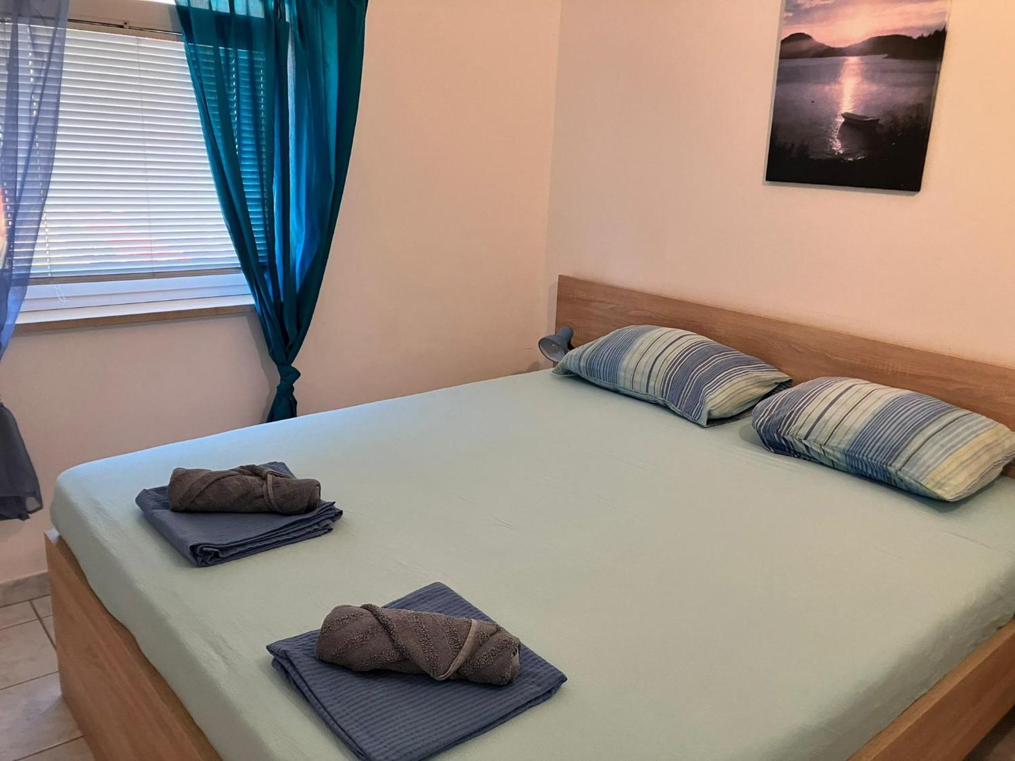 Villa Ante Apartments Блаце Экстерьер фото