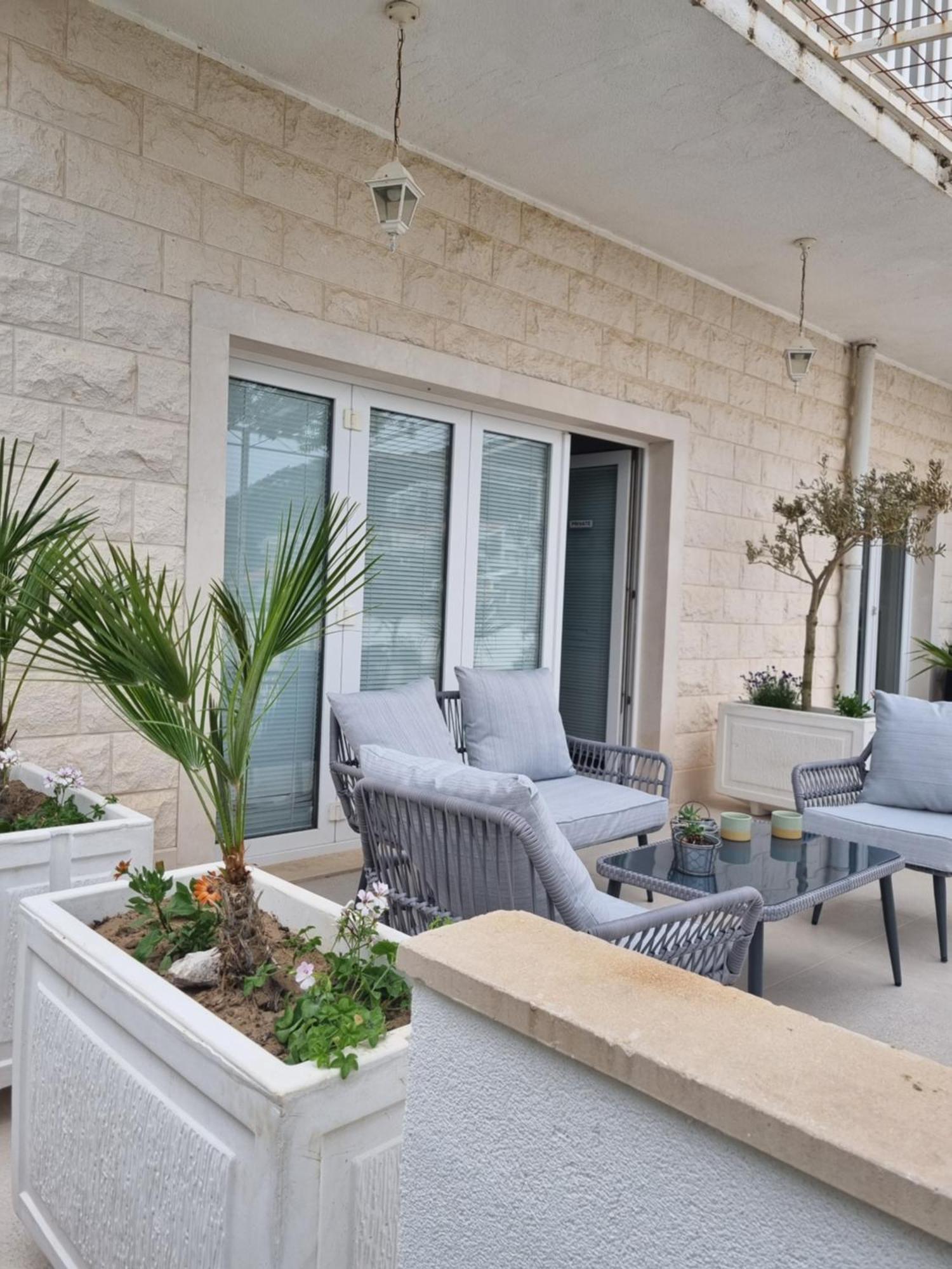 Villa Ante Apartments Блаце Экстерьер фото