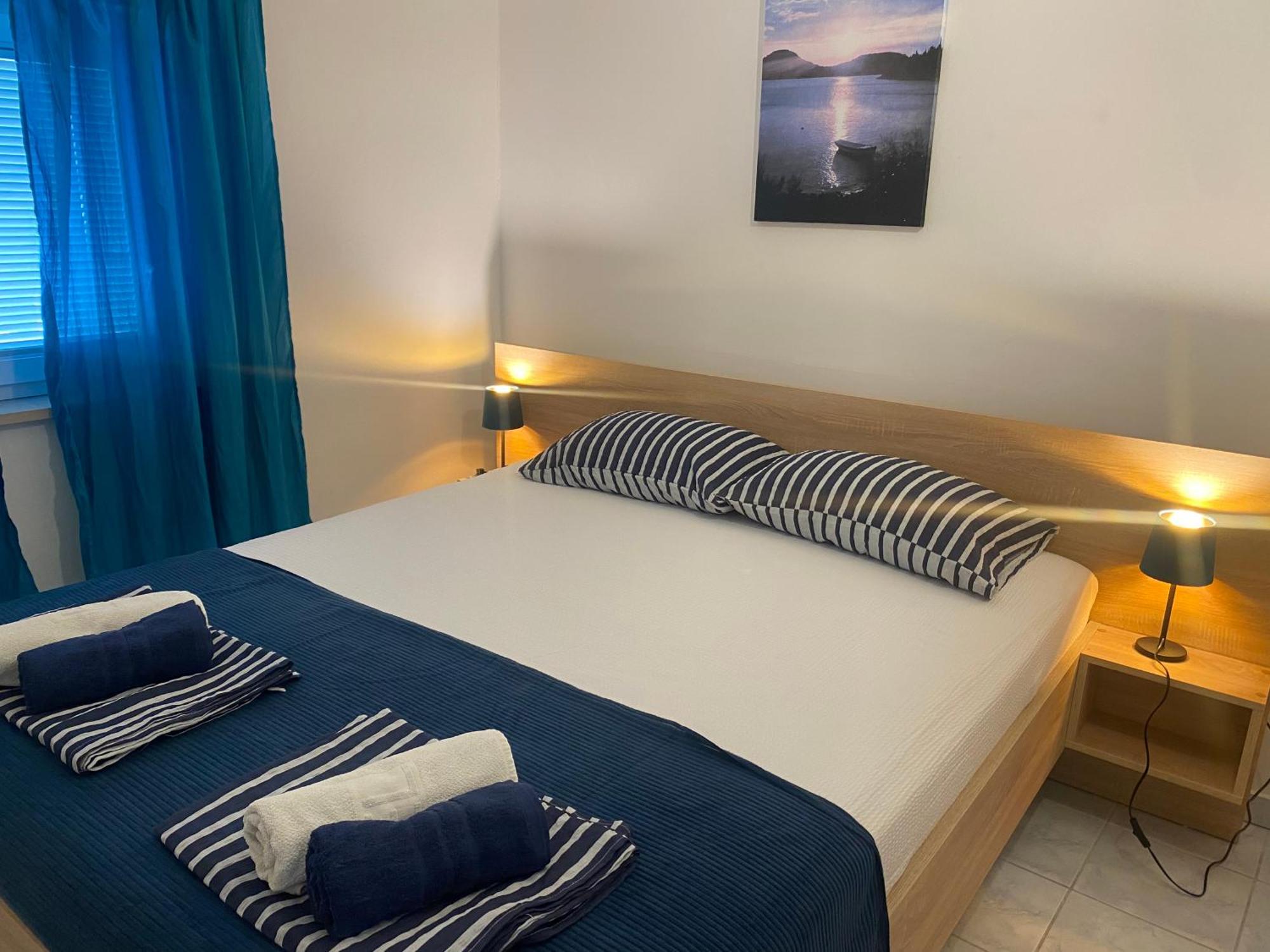 Villa Ante Apartments Блаце Экстерьер фото