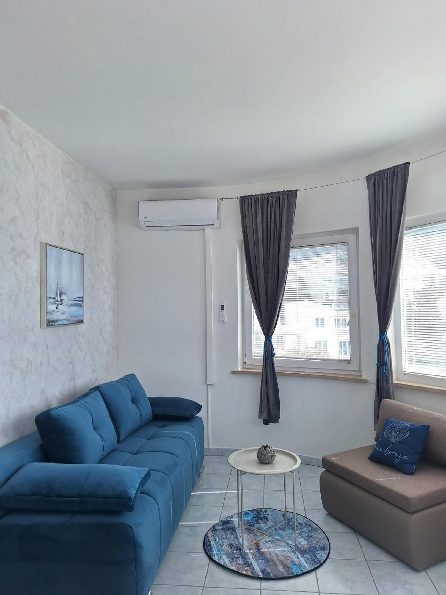 Villa Ante Apartments Блаце Номер фото
