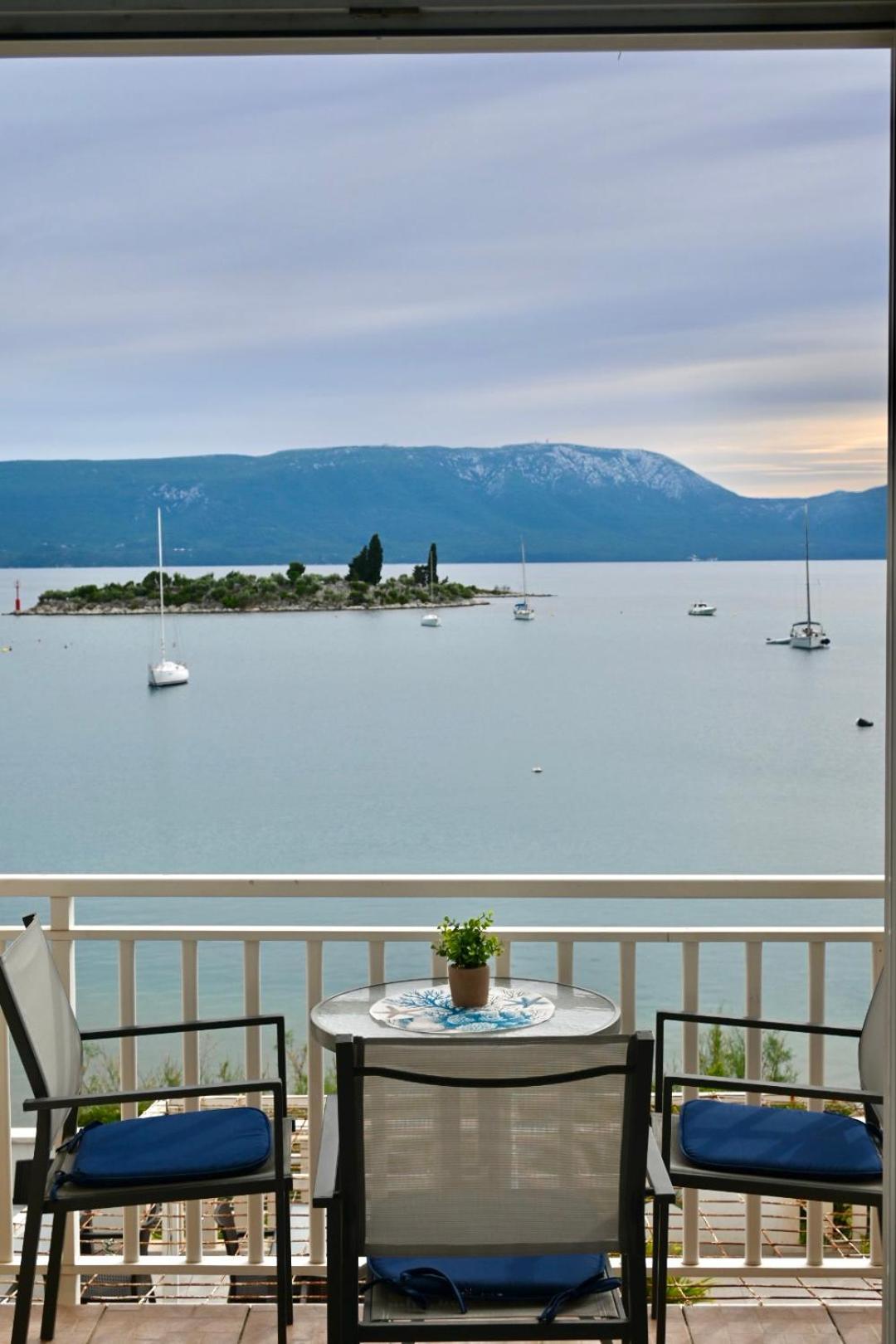 Villa Ante Apartments Блаце Экстерьер фото